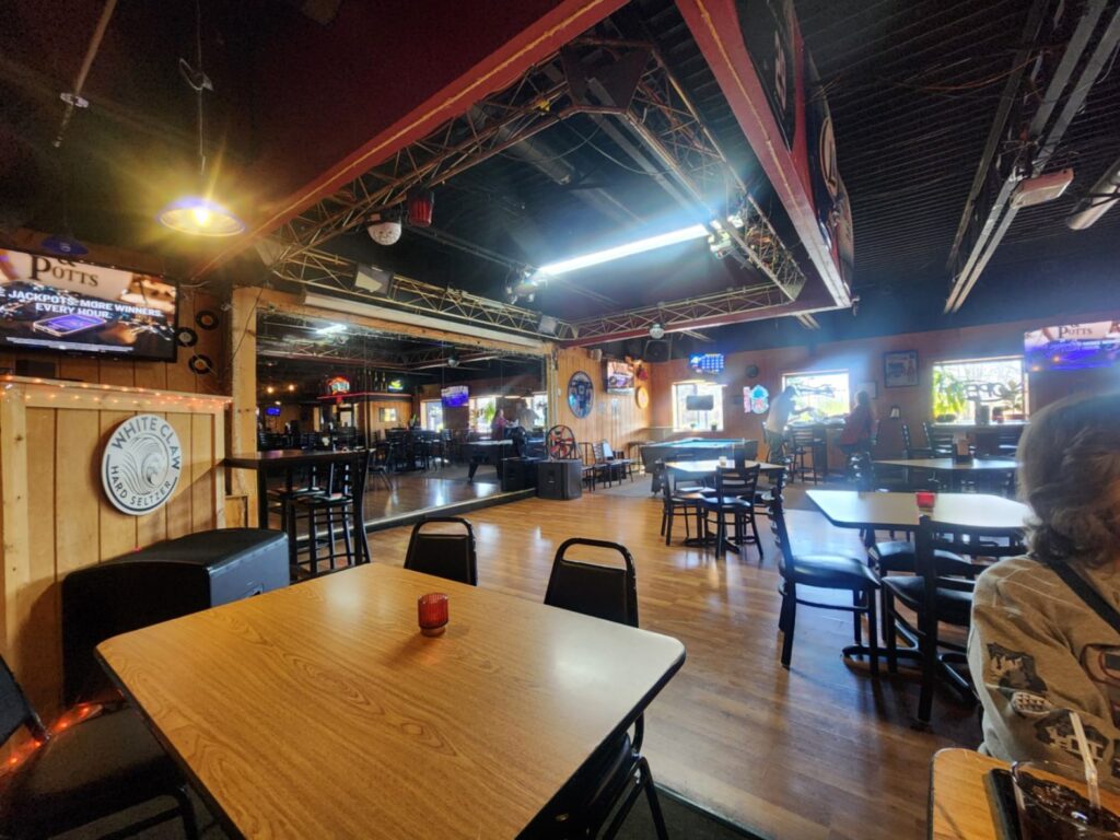 Palmer House Bar & Grill 3